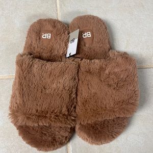 BP. Slippers XL 11-12